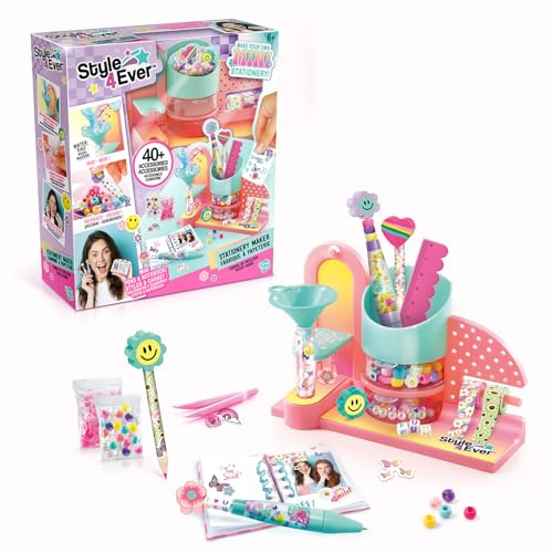 Canal Toys - Style 4Ever - Fábrica de Papelería - Crea tus Bolígrafos y Lápices de Colores - Kit con Libreta, Decoraciones, Cintas Adhesivas, Gomas de Borrar, Regla - Mini Stationery Maker - OFG 323
