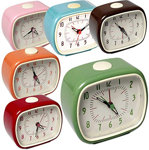 LS-LebenStil Retro Reise-Wecker Grün 11x9x6cm Analog Vintage Quarzwecker Nostalgie Schlafzimmer Nachttisch Tischuhr Alarm-Clock Ostalgie kleine Tischuhr leises Ticken