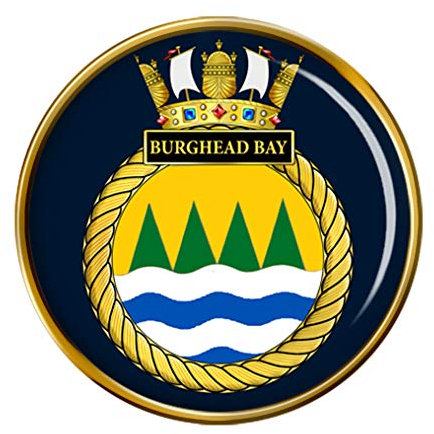 HMS Anstecknadel Burghead Bay Royal Navy