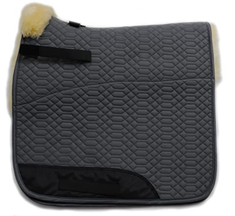 Engel Reitsport | SCHABRA1-D-GRA-MED | Schabracke | Steppstoff | Lammfell im Sattelbereich | Half Lined | Fellkranz vorne | Dressur | Stoff grau Fell med.