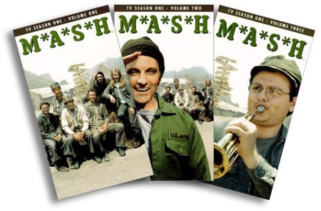 M*A*S*H TV Season One - 3 Tape Box Set [VHS]
