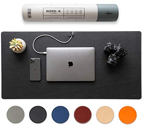 Nordik Schreibtischunterlage, Leder, Kabel-Organizer (Pebble Black 35 x 43,2 cm) Premium erweitertes Mauspad für Home Office Zubehör - Filz Vegan Groß Leder Schreibtischunterlage Schutz