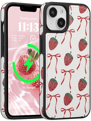 ZCDAYE Leder Hülle für iPhone 13/14 Kompatibel mit MagSafe, Süße Aesthetic Muster Frauen Handyhülle, Magnetische Hülle Handytasche Stabil Schutzhülle Case für iPhone 13/14, Erdbeer Schleife | Kompatibel mit MagSafe, Erdbeerband-Druck, PU-Leder, stoßfest, schützend, ästhetische, niedliche Mädchen-Handyhülle