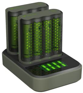 Caricabatterie Rapido USB con 8 Pile Ricaricabili AA da 2600 mAh incluse e display LED | GP RECYKO | Caricatore per Batterie Ricaricabili AA e AAA