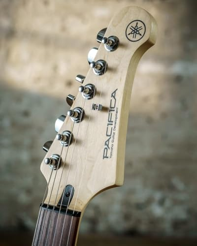 Yamaha E-Gitarre PA112JBLII, Black