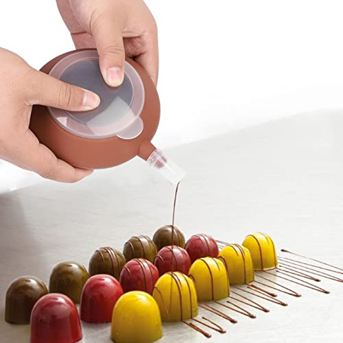 Eujgoov Macaron Kit,Silicone Macarons Baking, Macaron Pot Piping Pot with 4 Pastry Cream Nozzle Tips Macarons Baking Mould Batter Dispenser