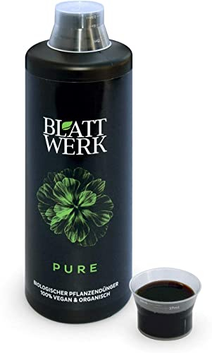 BLATTWERK Pure Bio Universaldünger Flüssigdünger für Zimmerpflanzen, Blühpflanzen, Rasen, Obst und Gemüse - NPK Gemüsedünger Tomatendünger Rasendünger Blumendünger Flüssig Dünger Bio Langzeit Garten