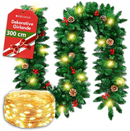 KRUMAD Weihnachtsgirlande 3 m mit 100 LED – Tannengirlande künstlich mit Zapfen & Beeren – Beleuchtete Weihnachtsdeko für innen & außen – Girlande Weihnachten 300 cm