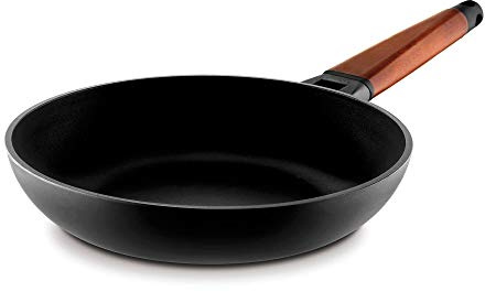 CASTEY - Sartén de Inducción Castey, Modelo 5-24, Tamaño 24 cm, Aluminio y Mango de Madera de Cedro, Revestimiento Antiadherente, sin PFOA, Base Full Induction, Apta para Todas las Cocinas