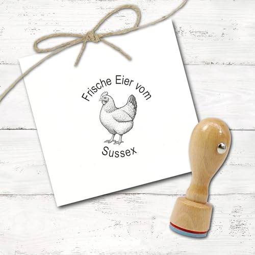 Dekolando Holzstempel „Frische Eier vom Sussex“ Huhn Motivstempel - 2 Größen (Ø 20 mm/Ø 40 mm) - Hühner Stempel personalisiert mit Wunschtext Hofladen Bauernhof