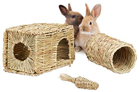 Relaxdays Kleintier Zubehör, 3 TLG, Grashaus, Tunnel & Stroh Karotte, Käfigzubehör Meerschweinchen, Kaninchen, Natur, 20 x 30 x 20 cm
