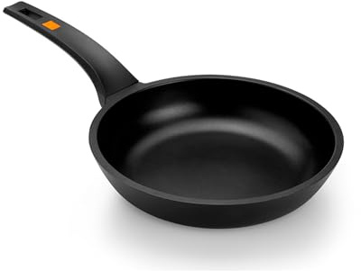 BRA Efficient Sartén 24 cm, aluminio fundido con antiadherente, apta para todo tipo de cocinas incluida inducción, libre de PFOA