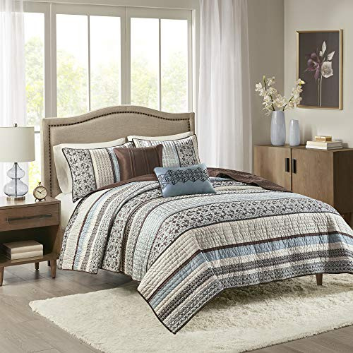 Madison Park Quilt Set Luxurious Jacquard Stripes Design - All Season, Coverlet Bedspread Lightweight Bedding Layer, Shams, Decorative Pillow, King/Cal King(104x94), Floral Blue 5 Piece