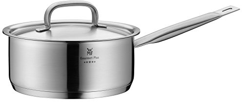 WMF Gourmet Plus Stielkasserolle 20cm, kleiner Topf mit Metalldeckel mit Dampföffnung, Kochtopf klein 2,5l, Induktion, Cromargan Edelstahl mattiert, Innenskalierung