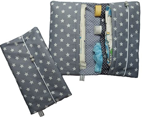 die-kreative-fee Handmade Windeltasche Stoff 4 Fächer Windelorganizer | mit Elastikkordel, geöffnet ca. 33x27 cm, ideal für unterwegs, graue Sterne, Pünktchen, Herzen