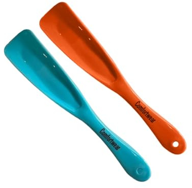 Comfortwear 19.5 cm two little shoe horns made of plastic that fit into any type of shoe, boot, or trainer. Ideal for men, women, and children