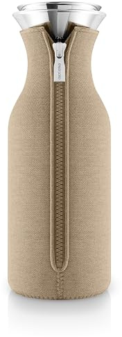 Eva Solo | Kühlschrankkaraffe 1,0 l Caramel Cream |Passt in standardmäßige Kühlschranktüren | Caramel Cream