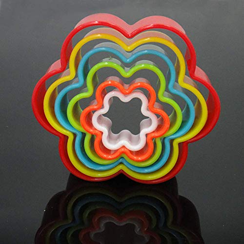 Formine Biscotti, 6 Pezzi Stampini Forme Biscotti e Tagliabiscotti a Forma di Fiore per Torta Sandwich Fondente