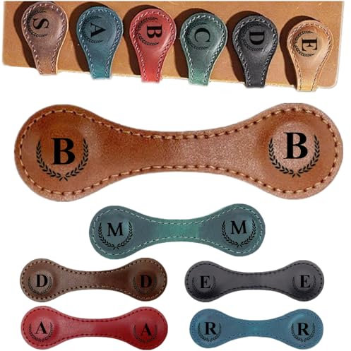 Personalisierte magnetische Leder Lesezeichen, benutzerdefinierte gravierte magnetische Lesezeichen, Multifunktionale Brief Lesezeichen Anfangsgeschenk für Buch Liebhaber Leser Frauen (Hellbraun, B)
