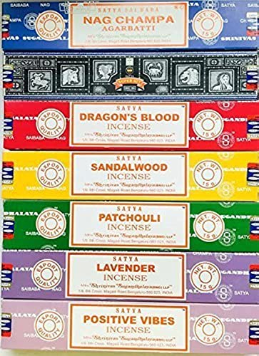 Satya Räucherstäbchen Geschenkset Nag Champa, Super Hit, Drachenblut, Sandelholz, Patchouli, Lavendel, Positive Vibes, 15 g