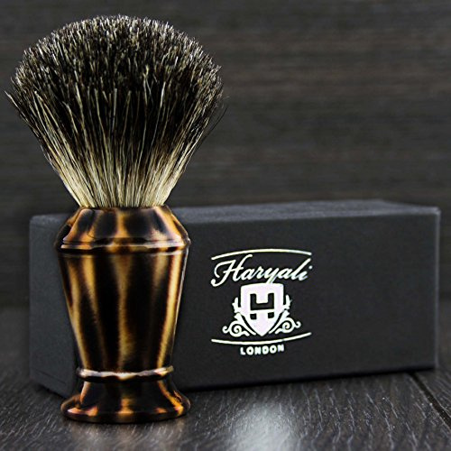 Pennello da barba nero per capelli di tasso con manico di stampa del ghepardo.