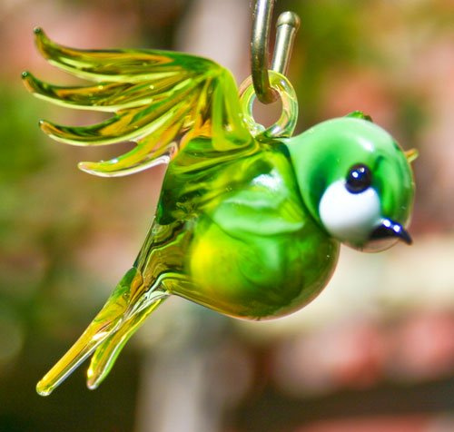 Lauschaer Glaskunst Hängender Vogel Grünling Hochzeit Hängefigur Dekoration Glas Tier Modern Grün 6 cm