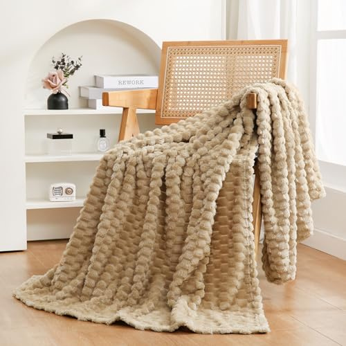 Puncuntex Beige filt 127 cm x 152 cm luddig 3D Jacquard dekorativ flanell fleece supermjuk plysch mysig filt för soffa stol lätt