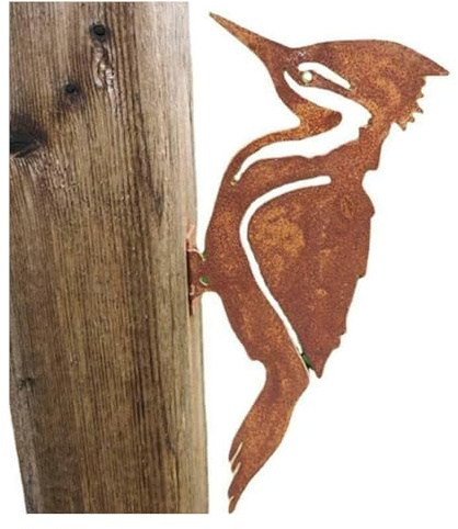 WEGJYKY Metal Rusty Bird Silhouettes Garden Fence Decoration, Woodpecker Gardening Country Metal Bird Robin Yard Art Silhouette Ornament, Cute Animal Tree Stake Decoration for Outdoor Fence