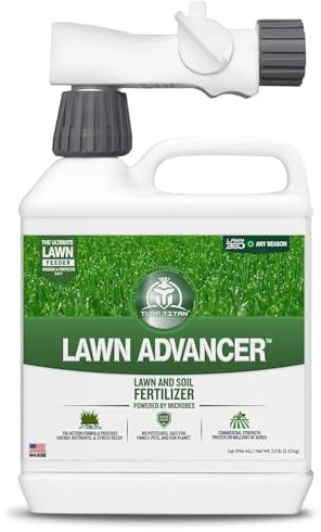 Turf Titan Lawn Advancer Fast-Acting Liquid Lawn Fertilizer (32 oz) with Hose End Sprayer – Quick Green Lawn Booster for Heat and Stress – Nutrient-Rich Formula for Strong Turf – Covers 6,000 Sq Ft