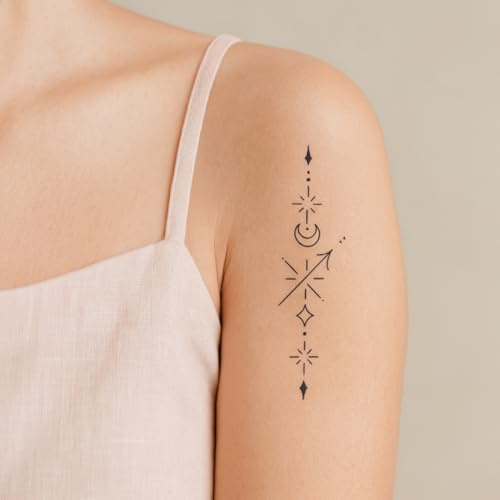 Faux Tatouage SIGNE ASTROLOGIQUE - Temporalis® | Tatouage Ephemere Femme et Homme – Cosmétique Certifié UE, Encre Vegan & Waterproof – Dure 1 à 2 semaines [ Tattoo Sagittaire – S-Long ]