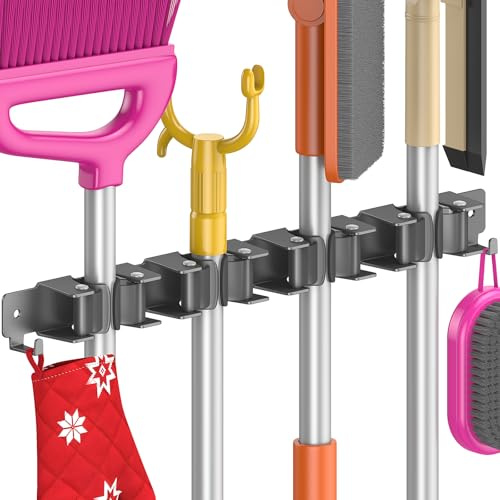 Quirlig Porte Balais Mural, Accroche Balai Mural avec 4 Supports et 2 Crochets, Support Balais Mural sans Percage, Attache Rangement Balai, Porte Outils de Jardin Mural, Noir