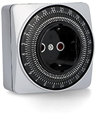 UNITEC Mechanische Tages-Zeitschaltuhr, für Innengebrauch, ansprechende quadratische Form, analog, silber, 15 Minuten-Abstände einstellbar