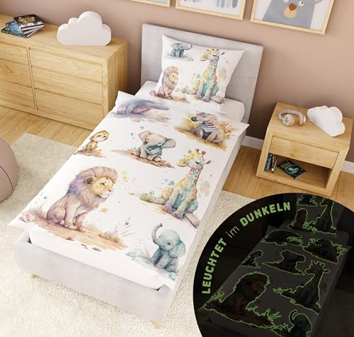 Carpe Sonno Kinderbettwäsche 135x200 cm Safari – leuchtet im Dunkeln | Kinder Bettwäsche Glow in the Dark | 100 % Renforcé Baumwolle, Oeko-Tex | Kissenbezug 80x80 | Mädchen & Jungen