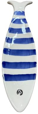 Amarcord - Porta Cucharas, Apoya Cubiertos, Soporte de Cerámica Pintada a Mano, con Forma de Pez a Rayas Azules