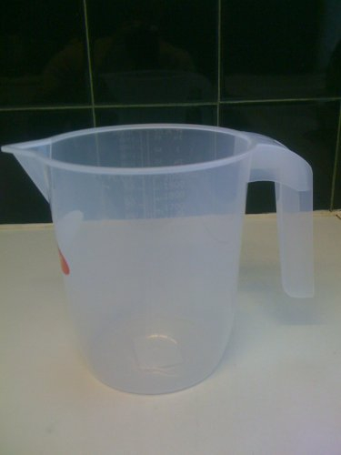 Beaufort - 2 Litre Clear Plastic Measuring Jug