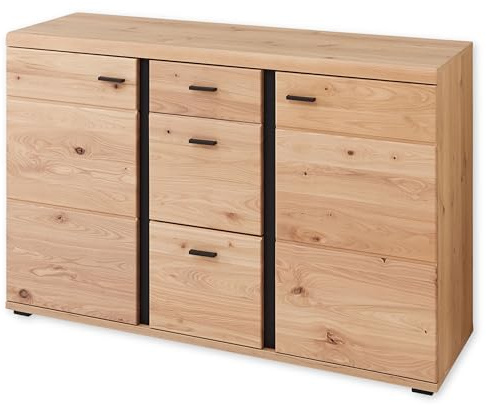 Stella Trading SONOS Kommode mit Schubladen in Altesche massiv, Old Artisan Oak Optik FSC-Zertifiziert - Moderne Kommode mit viel Stauraum - 134 x 86 x 42 cm (B/H/T) | FSC-zertifiziert, 3 geräumige Schubkästen, 2 Holztüren, sanfter Softclose-Mechanismus, matte schwarze Akzente