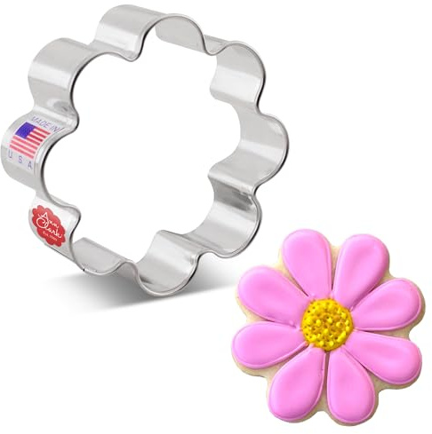 Ann Clark Small Flower Cookie Cutter, 7.62 cm Made in USA | Happy Daisy Scalloped Edge Flower, Perfect Size and Shape, America’s Largest Cookie Cutter Maker, Food-Safe American Steel