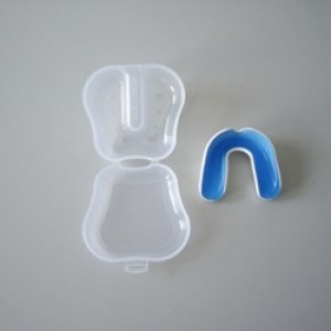 WACOKU Zahnschutz PROFI WACOKU mit Box weiss-blau