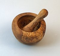Mörser mit Stößel aus Olivenholz. Sehr stabil ca. 10 cm