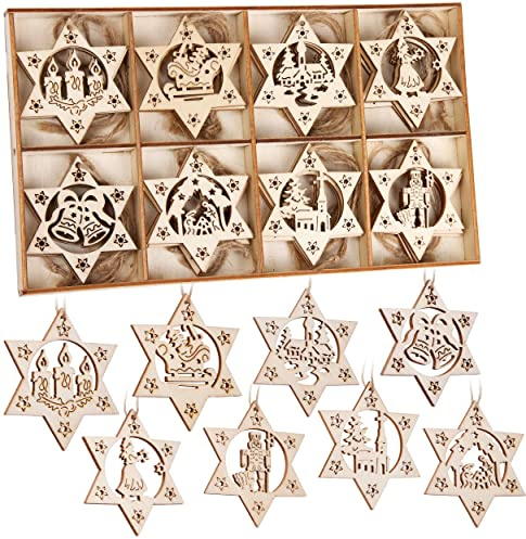 BRUBAKER 24-TLG. Weihnachtsanhänger Set - Baumschmuck aus Holz 6 cm | Sterne mit Glocken Kerzen und Nussknacker - Dekohänger Weihnachten - Holzanhänger Weihnachtsbaum - Christbaumschmuck