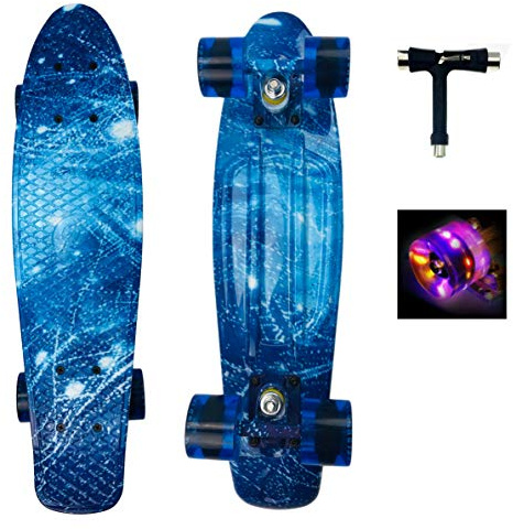 Sumeber Skateboard per Bambini Mini Cruiser Skateboard Completo da 22 Pollici con Ruote Luminose a LED per Adulti Bambini Principianti Ragazze Ragazzi Regalo di Compleanno (Ocean)