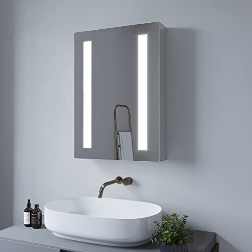 AQUABATOS Badrumsskåp med LED-belysning, 50 x 70 cm, badrumsskåp i aluminium, dubbelreflektion, infraröd sensor, dimbart, köldskydd
