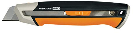 Fiskars Cuttermesser, Länge 19,4 cm, Inklusive Klinge (25mm), Rostfreier Stahl/Kunststoff, Schwarz/Orange, CarbonMax, 1027228