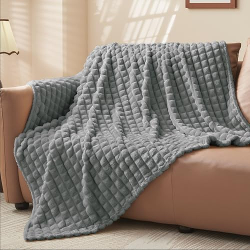 BEDELITE Fluffy Fleece Throw Blanket - Grey Sofa Throw Checkered Design Soft Cosy Warm Small Blankets for Single Bed, Gifts for Women