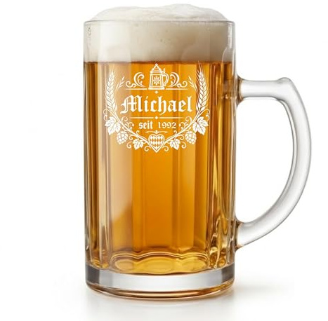 Personalisierter Bierkrug mit Gravur – 0,5L Bierhumpen mit Namen & Jahr – Geschenk für Männer, Papa, Freund – Graviertes Bierglas – Geburtstag, Vatertag, Weihnachten (Klassiker“)