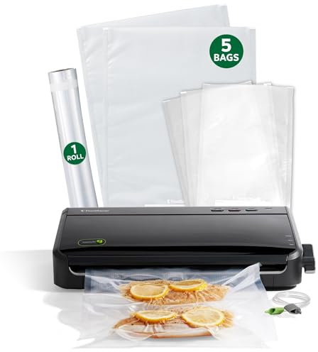 FoodSaver Vacuum Sealer Machine, Automatic Bag Detection, Sous Vide Friendly, with sealer bags, roll, handheld vacuum sealer, black