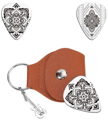 UNICRAFTALE 2 Stück Personalisierte Gitarrenplektren Geschenke Gitarrenplektren Schlüsselanhänger Mandrake Edelstahl Guitar Plectrum Mit PU Lederetui Plektren Gitarrenset Für Gitarrenspieler