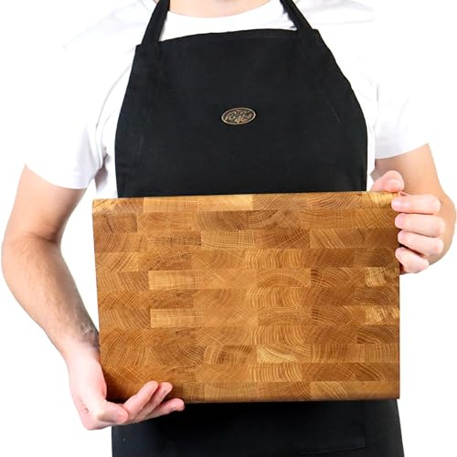 B4K Planche à Découper 35 × 25 cm en Bois de Chêne avec Bords Arrondis – Antidérapant avec Pieds en Silicone et Poignées Encastrées – Idéal pour la Cuisine et le Barbecue