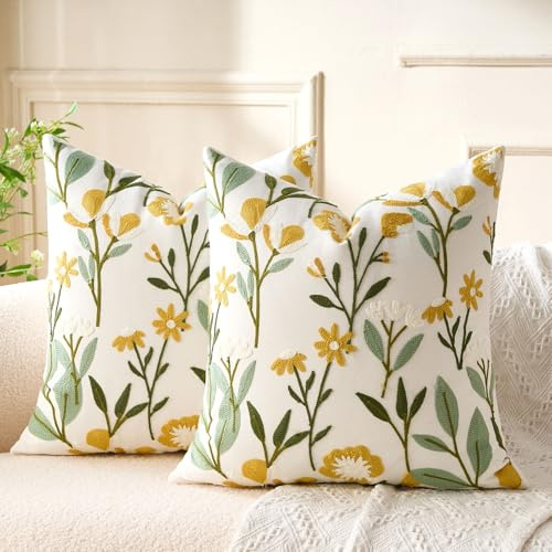 Embroidered Floral Throw Pillow Covers Flowers Decorative Couch Pillow Covers Farmhouse Green Floral Tufted Pillow Covers 18x18 Square Cushion Cases Set of 2 for Living Room Couch Sofa Bed Home Decor