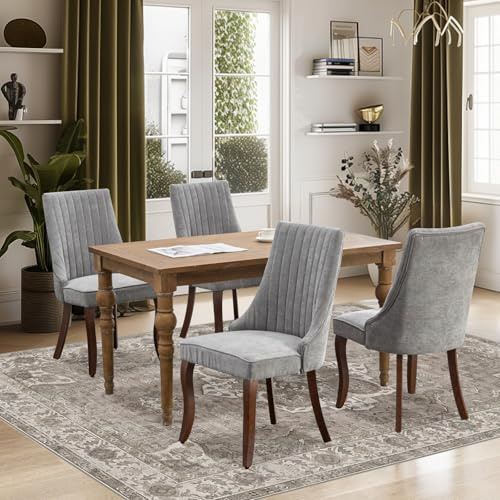 SoarFlash Conjunto de 4 sillas de Comedor, con Respaldo Alto y Acolchado Vertical, Patas de Madera Maciza curvadas, Elegante Silla tapizada para el Comedor, Gris